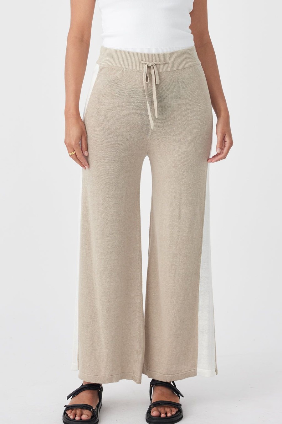 Hot Arcaa Movement Larri Pant - Taupe & Cream