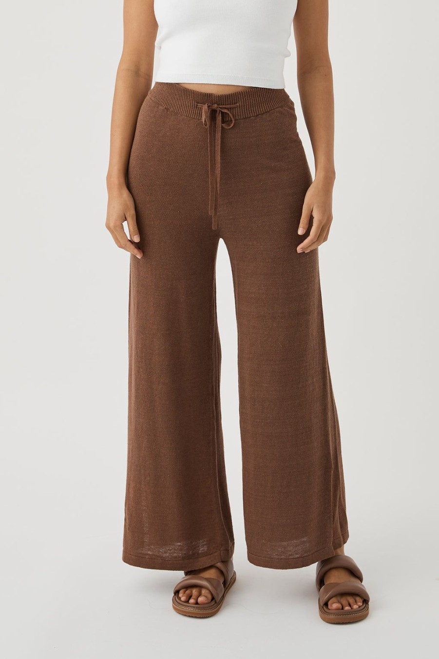 New Arcaa Movement Brie Pant - Chocolate