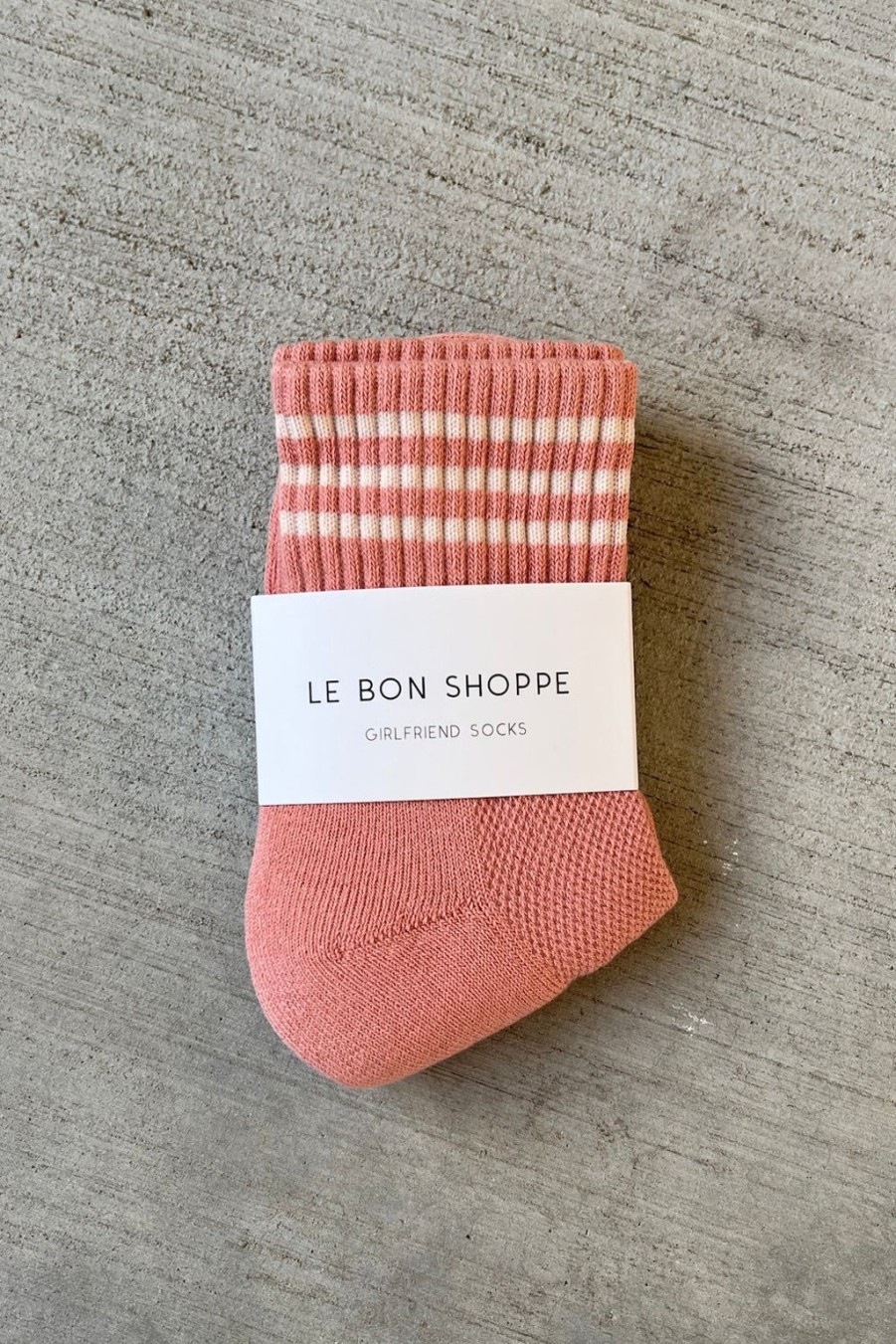 Online Le Bon Shoppe Girlfriend Socks - Salmon