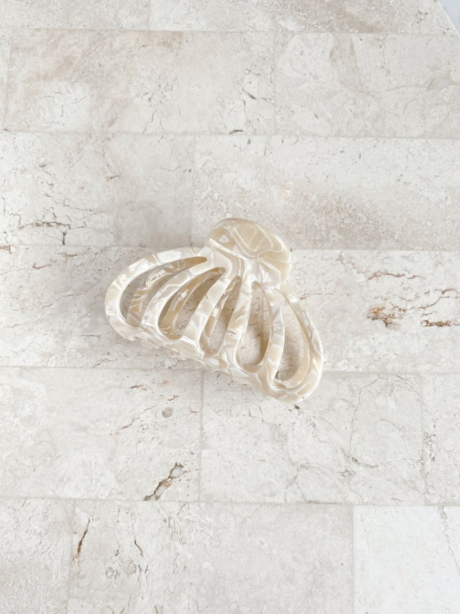 Hot Golden Tribe Olivia Clip - Marble